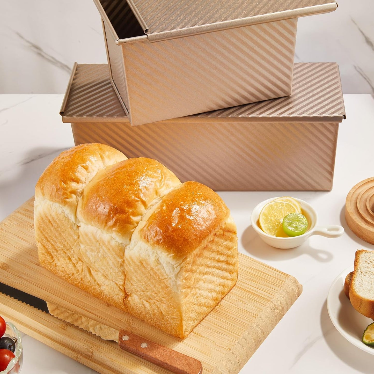 FIDZ PAN Loaf Pan with Lid, 1 lb Dough Capacity Non-Stick Bakeware for Baking Bread, Carbon Steel Corrugated Bread Loaf Pan with Lid Baked Sturdy